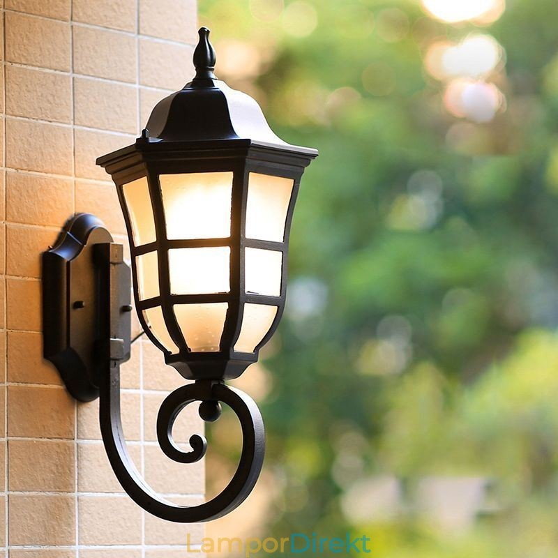 European Wall Sconce Retro Outdoor Light Single Head Vattentät Frostat Glas Vägglampa