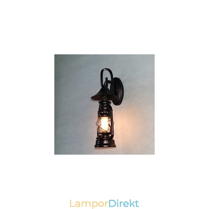Vintage Svart Metall Lykta Vägglampa Med Ett Ljus