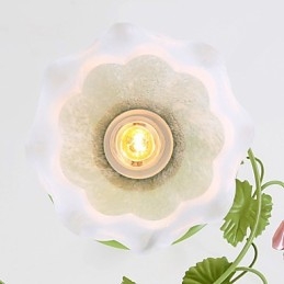 Alla Hjärtans Dag Rose Garden Blommor Och Växter Absorberar Kupolljus