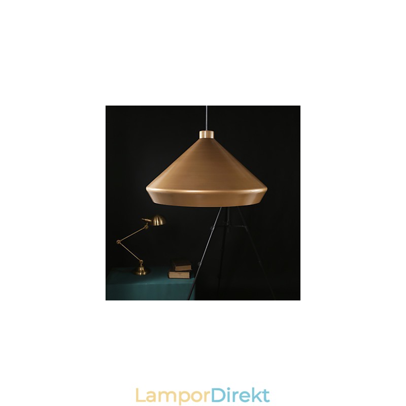 Retrodesign Kreativt Designtema Ljuskrona Ljuskrona Loft Ljuskrona I Amerikansk Industristil