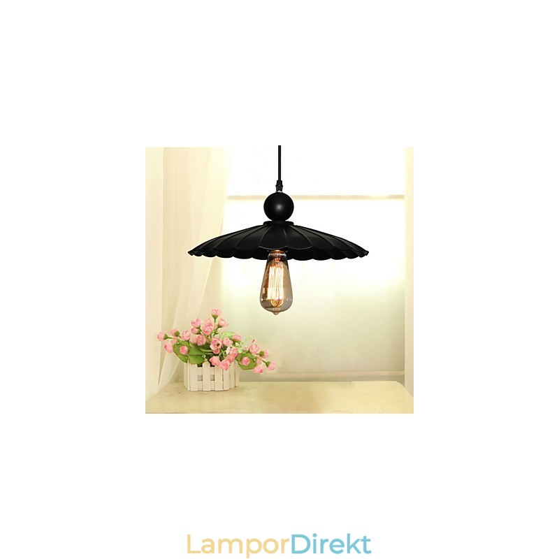Medium Vintage Svart Paraply Metallhänge Med Ett Ljus