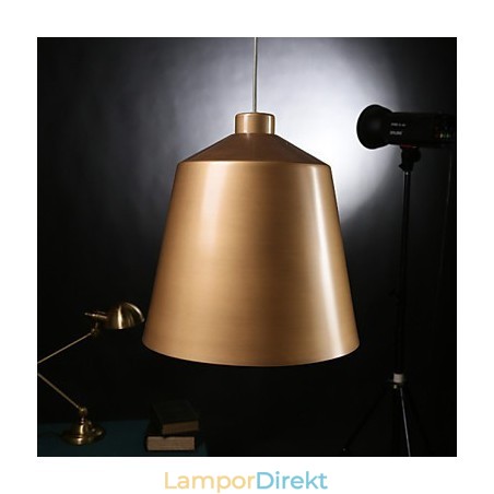 Retrodesign Kreativt Designtema Ljuskrona Ljuskrona Loft Ljuskrona I Amerikansk Industristil Retrodesign Kreativt Designtema Ljuskrona Ljuskrona Loft Ljuskrona I Amerikansk Industristil