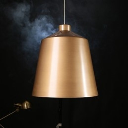 Retrodesign Kreativt Designtema Ljuskrona Ljuskrona Loft Ljuskrona I Amerikansk Industristil